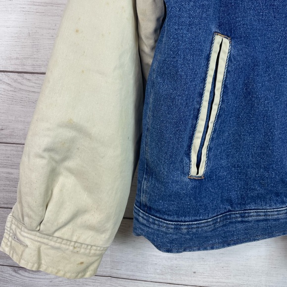 Men’s Vintage Disney Tigger Jean Jacket - Picture 7 of 10